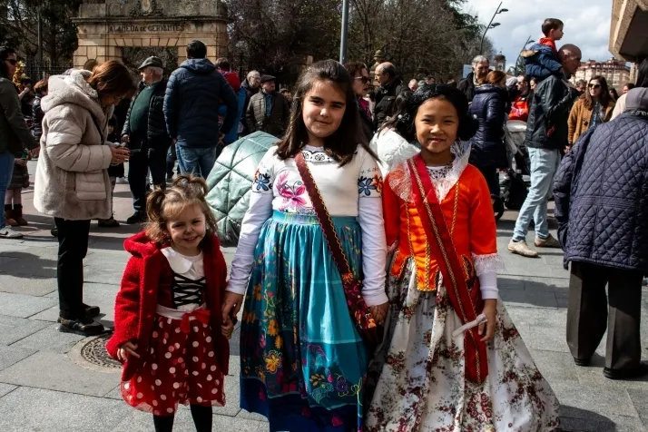 GALER&Iacute;A | Cabezudos, disfraces y chiquiller&iacute;a, obligados ingredientes para el carnaval de Soria 