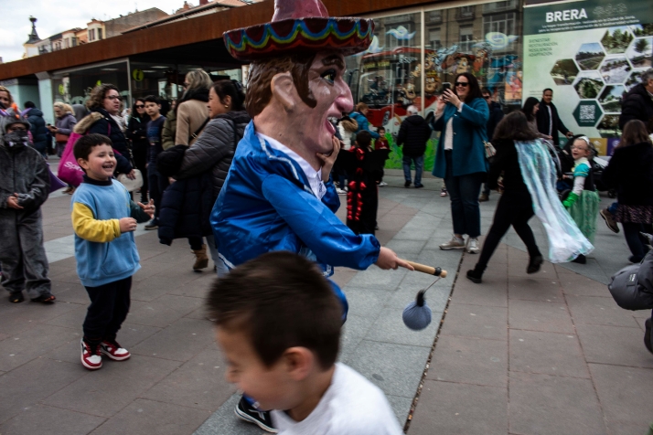 GALER&Iacute;A | Cabezudos, disfraces y chiquiller&iacute;a, obligados ingredientes para el carnaval de Soria 