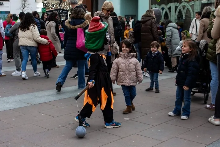 GALER&Iacute;A | Cabezudos, disfraces y chiquiller&iacute;a, obligados ingredientes para el carnaval de Soria 