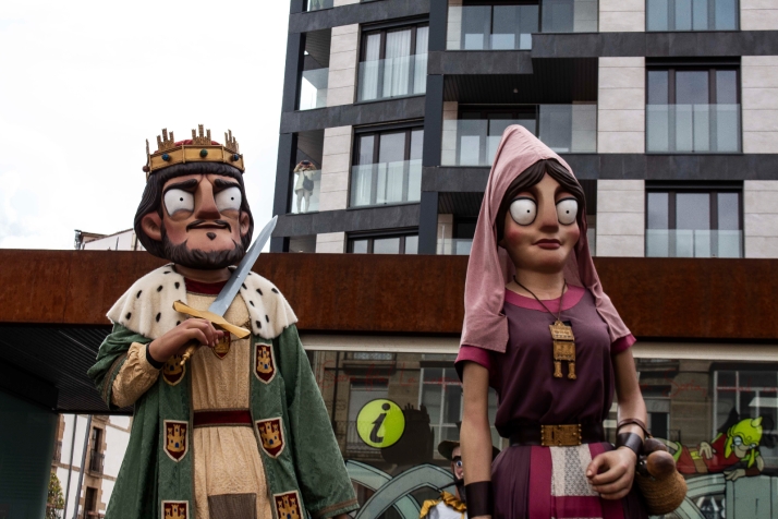 GALER&Iacute;A | Cabezudos, disfraces y chiquiller&iacute;a, obligados ingredientes para el carnaval de Soria 