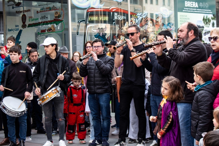 GALER&Iacute;A | Cabezudos, disfraces y chiquiller&iacute;a, obligados ingredientes para el carnaval de Soria 