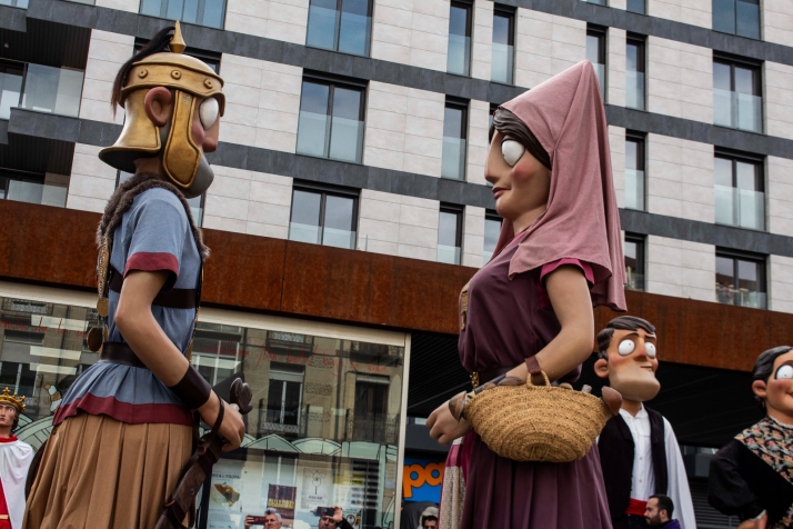 GALER&Iacute;A | Cabezudos, disfraces y chiquiller&iacute;a, obligados ingredientes para el carnaval de Soria 