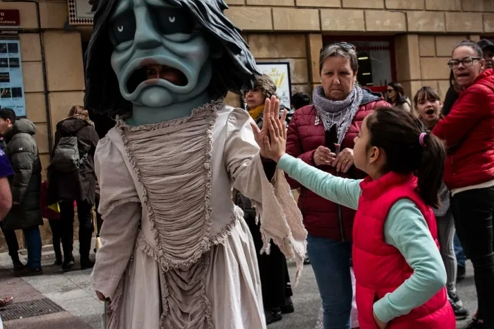 GALER&Iacute;A | Cabezudos, disfraces y chiquiller&iacute;a, obligados ingredientes para el carnaval de Soria 