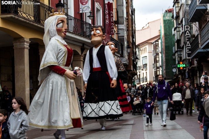 GALER&Iacute;A | Cabezudos, disfraces y chiquiller&iacute;a, obligados ingredientes para el carnaval de Soria 