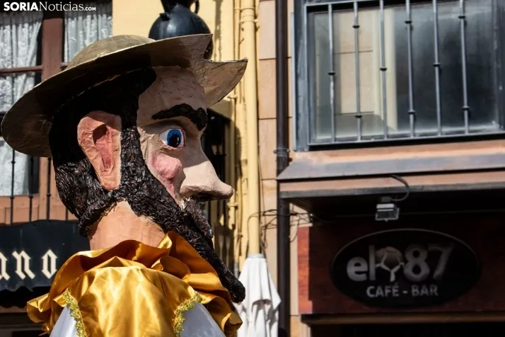 GALER&Iacute;A | Cabezudos, disfraces y chiquiller&iacute;a, obligados ingredientes para el carnaval de Soria 