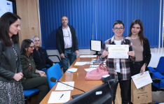 Una imagen de la entrega de premios y diplomas. /UVa