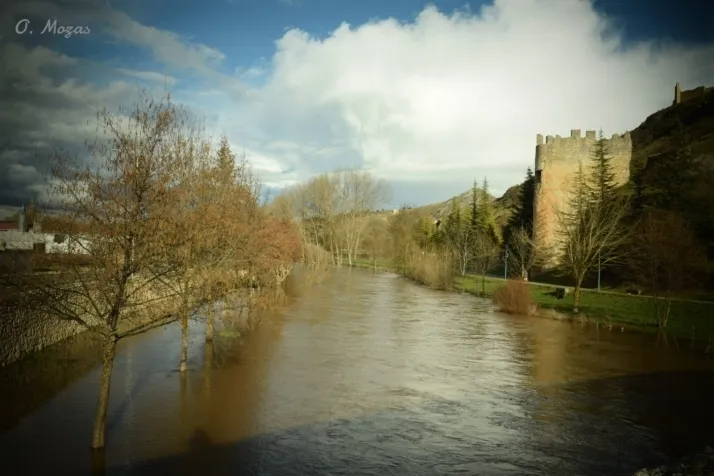 Fotos: El r&iacute;o Ucero deja estas im&aacute;genes en varios pueblos de Soria tras su crecida 