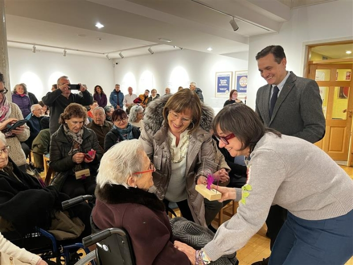 FUNDOS rinde tributo a las mujeres centenarias de Soria en vísperas del 8M