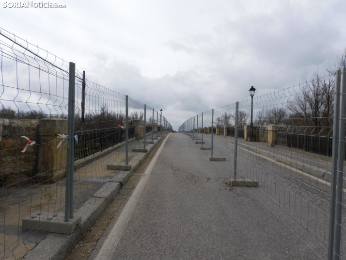 GALER&Iacute;A | As&iacute; est&aacute; el puente de San Esteban tras la ca&iacute;da de uno de sus aleros: ho