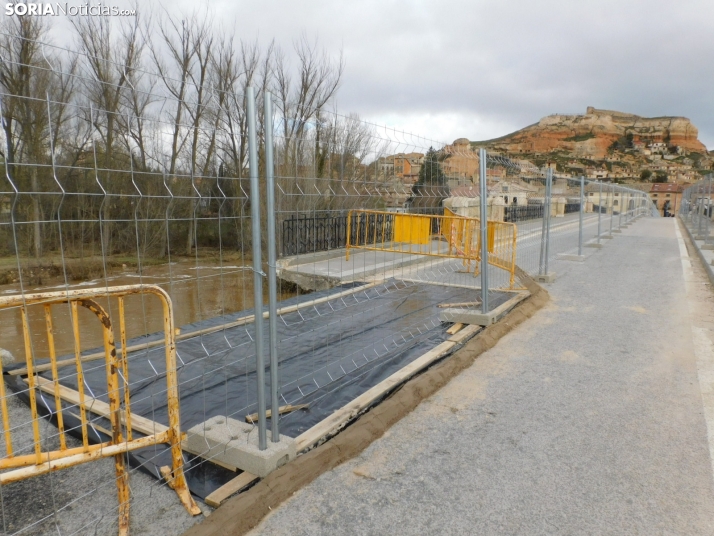 GALER&Iacute;A | As&iacute; est&aacute; el puente de San Esteban tras la ca&iacute;da de uno de sus aleros: ho