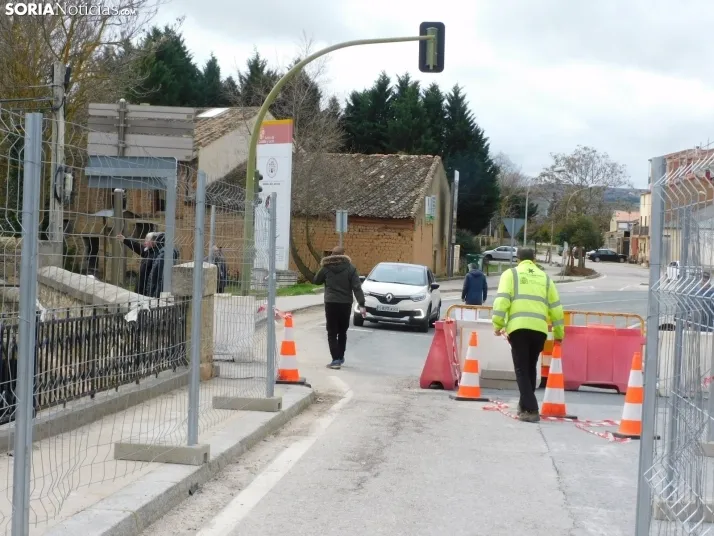 GALER&Iacute;A | As&iacute; est&aacute; el puente de San Esteban tras la ca&iacute;da de uno de sus aleros: ho