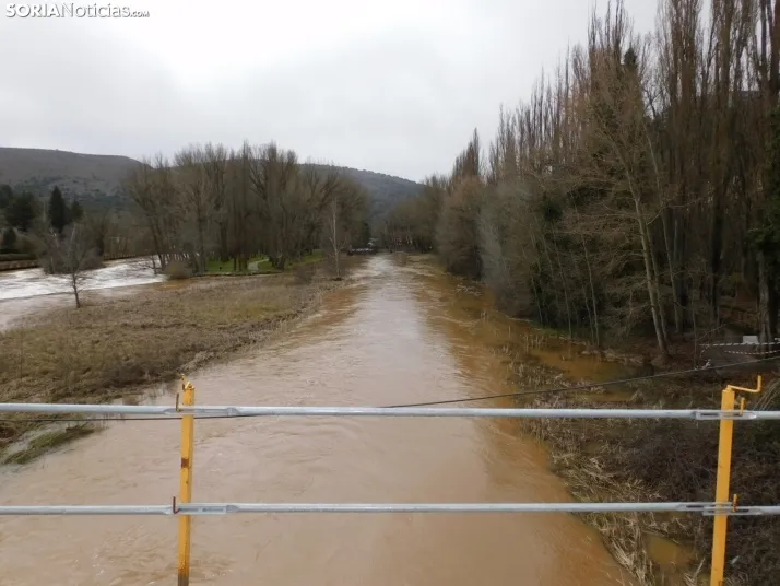 En im&aacute;genes: Espectacular crecida del Duero a su paso por Soria