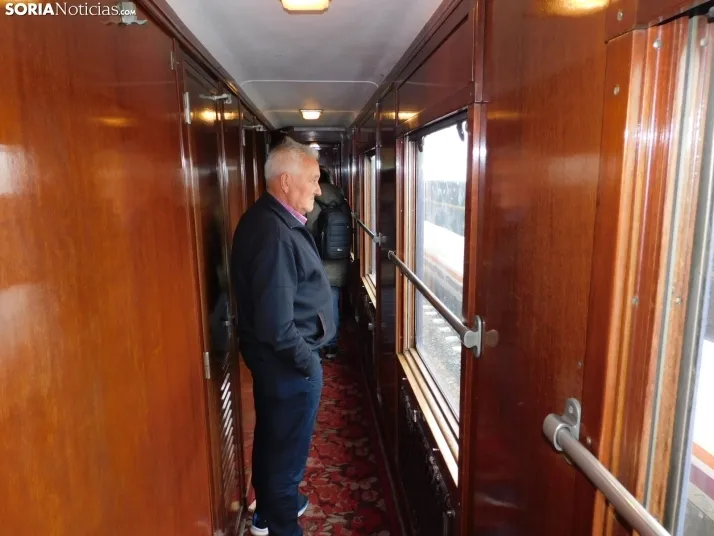 Fotos: 500 pasajeros llegan a Soria procedentes de Madrid y Zaragoza en un tren con m&aacute;s de 100 a&ntilde
