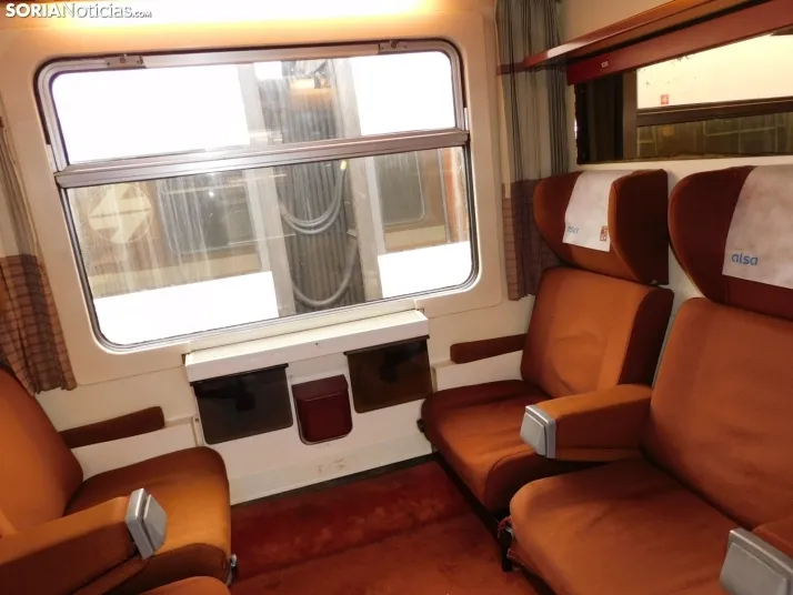 Fotos: 500 pasajeros llegan a Soria procedentes de Madrid y Zaragoza en un tren con m&aacute;s de 100 a&ntilde