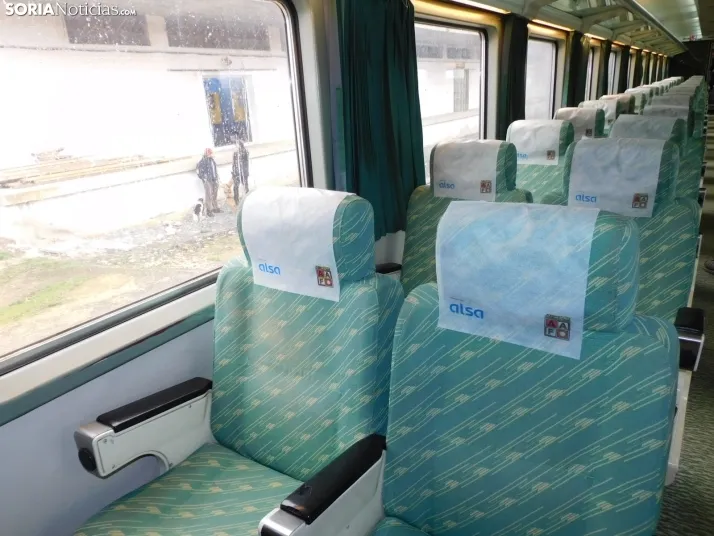 Fotos: 500 pasajeros llegan a Soria procedentes de Madrid y Zaragoza en un tren con m&aacute;s de 100 a&ntilde