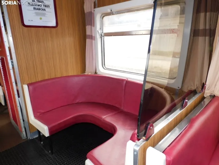 Fotos: 500 pasajeros llegan a Soria procedentes de Madrid y Zaragoza en un tren con m&aacute;s de 100 a&ntilde