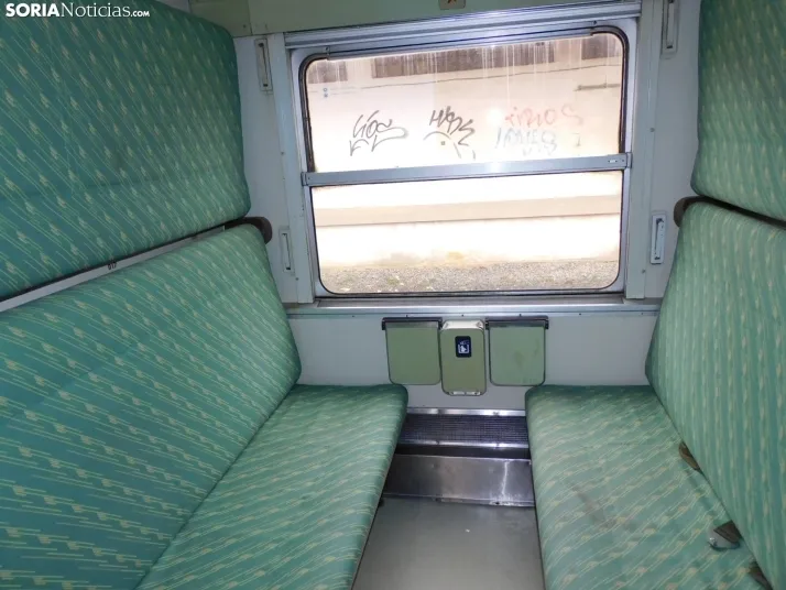 Fotos: 500 pasajeros llegan a Soria procedentes de Madrid y Zaragoza en un tren con m&aacute;s de 100 a&ntilde