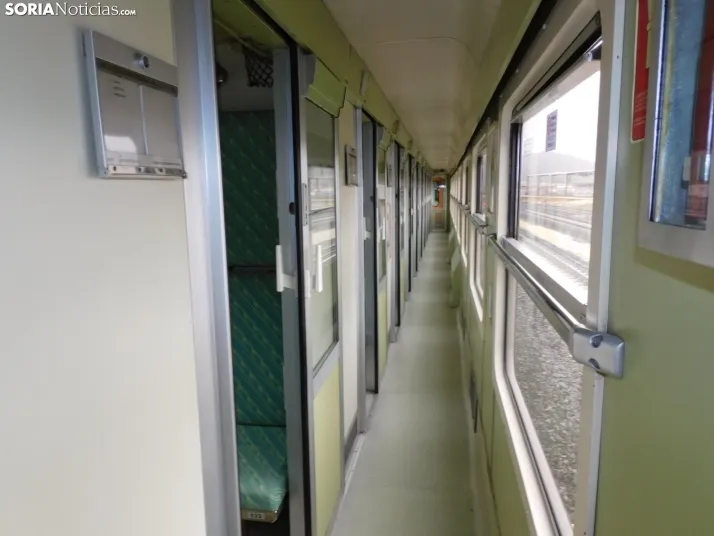 Fotos: 500 pasajeros llegan a Soria procedentes de Madrid y Zaragoza en un tren con m&aacute;s de 100 a&ntilde