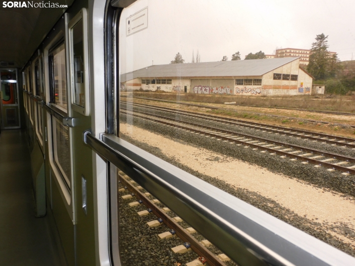 Fotos: 500 pasajeros llegan a Soria procedentes de Madrid y Zaragoza en un tren con m&aacute;s de 100 a&ntilde