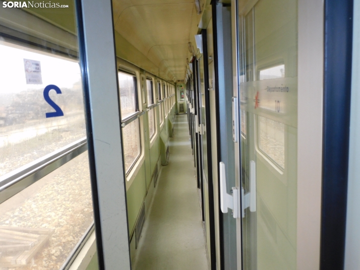 Fotos: 500 pasajeros llegan a Soria procedentes de Madrid y Zaragoza en un tren con m&aacute;s de 100 a&ntilde