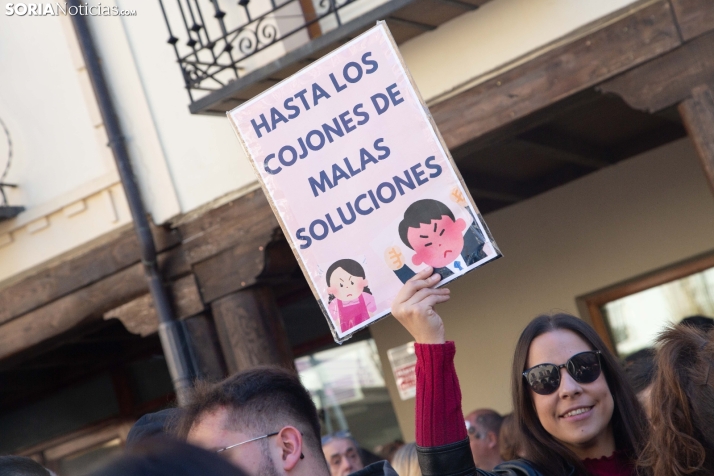 Manifestación por el puente