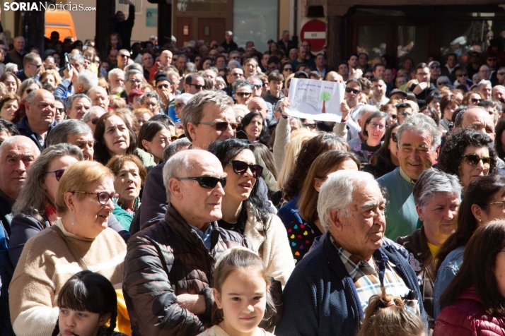 Manifestación por el puente