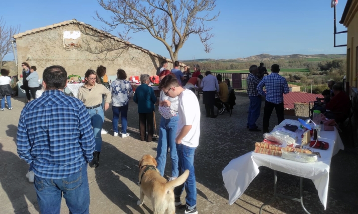 Velilla de San Esteban prepara su VI Mercado Comarcal de Segunda Mano y Manualidades