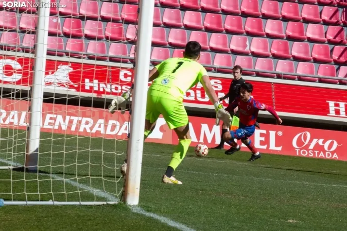 Numancia vs Gimnástica Torrelavega