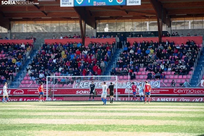 Numancia vs Gimnástica Torrelavega