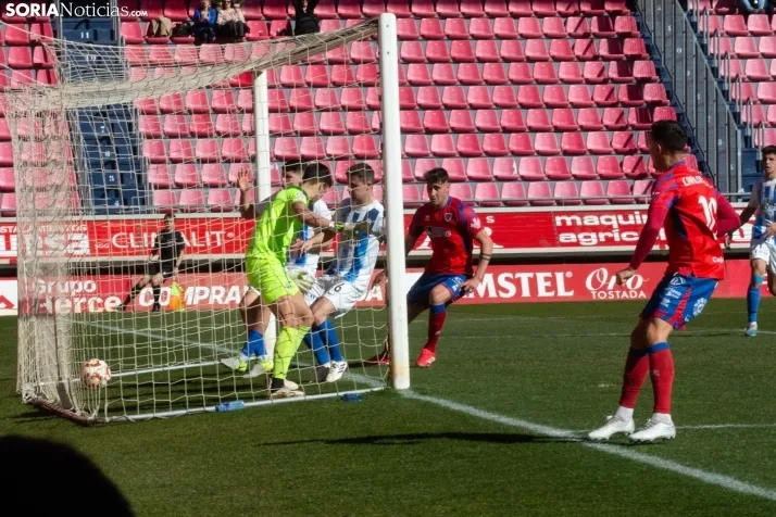 Numancia vs Gimnástica Torrelavega