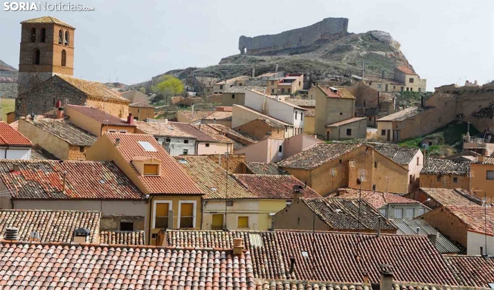 Tres de las comarcas más afectadas por la despoblación se unen en San Esteban de Gormaz para presentar un paquete de medidas de impulso de la vivienda rural    