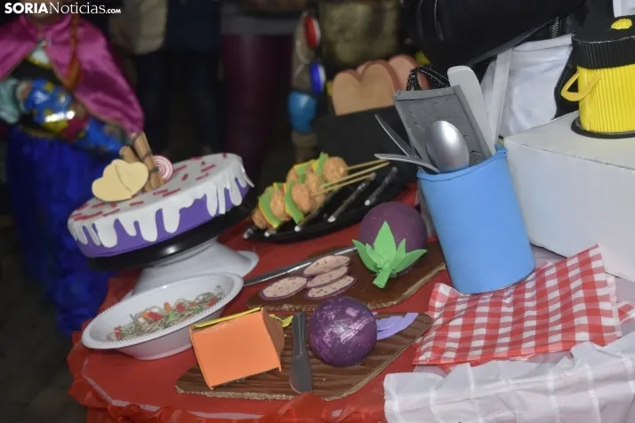 Los más pequeños se disfrazan en Almazán.