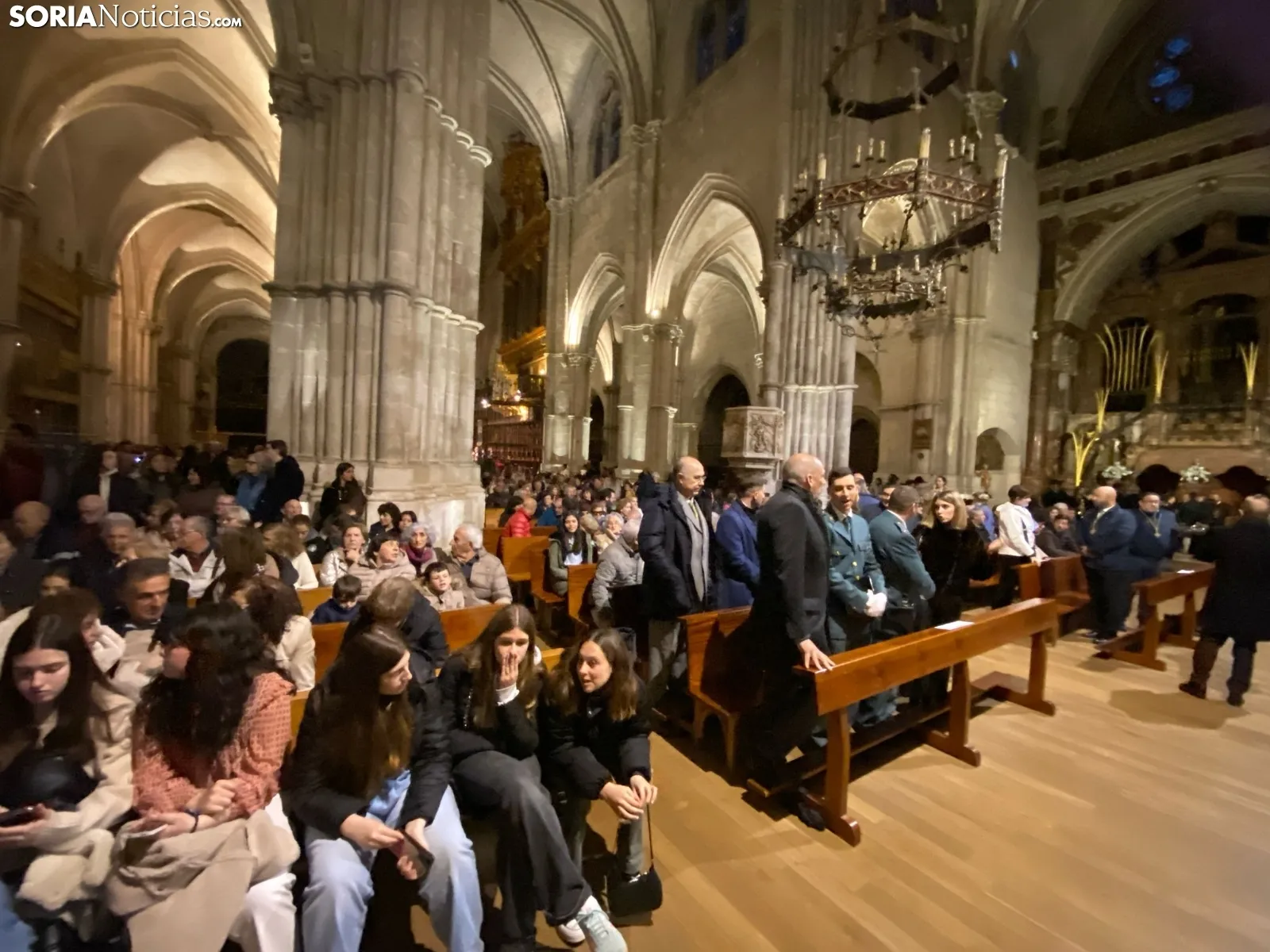 Foto 2 - El Burgo de Osma suspende la Procesi&oacute;n del Santo Entierro por la lluvia