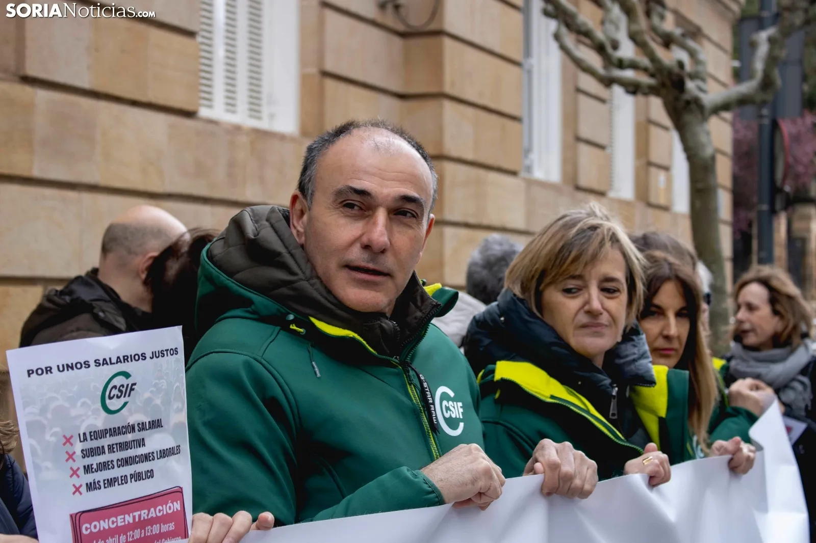 Foto 9 - CSIF sospecha que el dinero que tendr&iacute;a que ir dirigido a subir los sueldos p&uacute;blicos vaya al 2% de defensa
