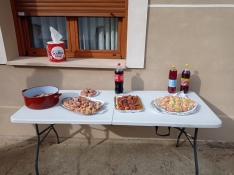 Foto 3 - Los quintos de Utrilla 'explotan' su Judas