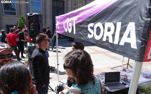 CGT celebra el 1 de mayo en la plaza de Las Mujeres