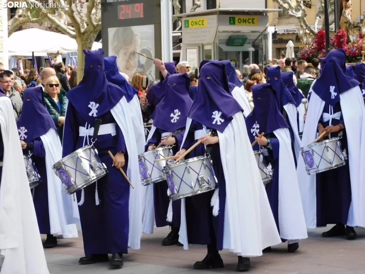 Fotos: Multitudinaria procesi&oacute;n de Las Siete Palabras de Jes&uacute;s en la Cruz