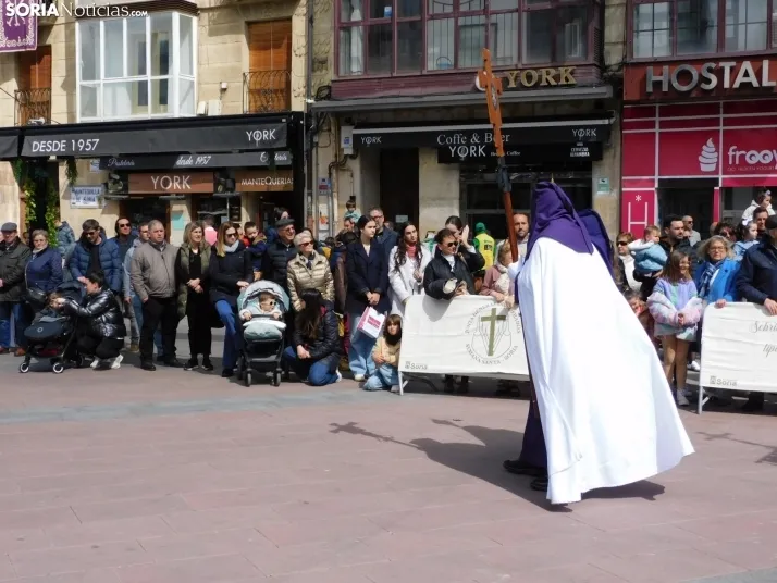 Fotos: Multitudinaria procesi&oacute;n de Las Siete Palabras de Jes&uacute;s en la Cruz