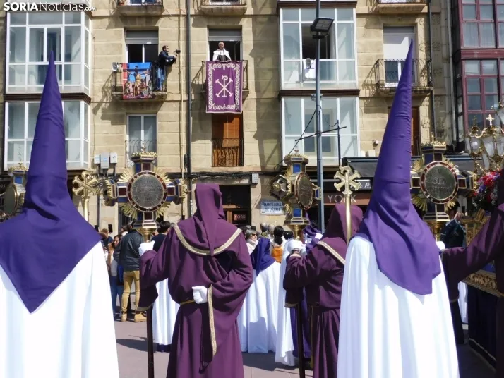 Fotos: Multitudinaria procesi&oacute;n de Las Siete Palabras de Jes&uacute;s en la Cruz