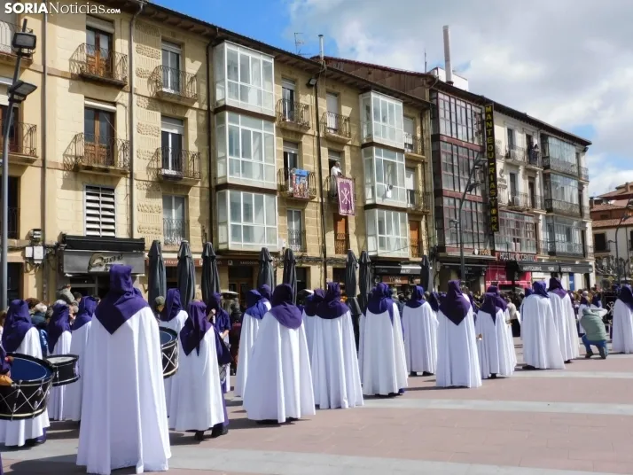 Fotos: Multitudinaria procesi&oacute;n de Las Siete Palabras de Jes&uacute;s en la Cruz