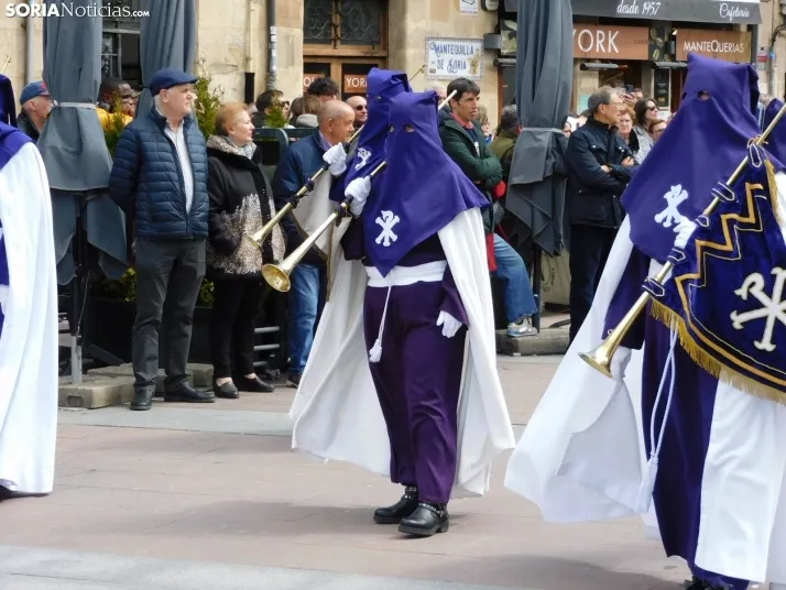 Fotos: Multitudinaria procesi&oacute;n de Las Siete Palabras de Jes&uacute;s en la Cruz
