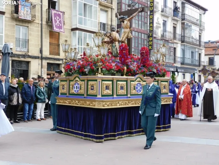 Fotos: Multitudinaria procesi&oacute;n de Las Siete Palabras de Jes&uacute;s en la Cruz