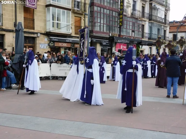 Fotos: Multitudinaria procesi&oacute;n de Las Siete Palabras de Jes&uacute;s en la Cruz