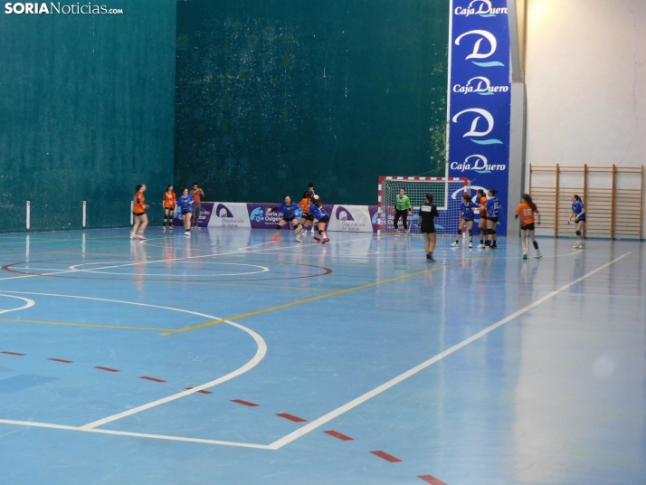 En im&aacute;genes: Las promesas del balonmano nacional se dan cita en &Aacute;greda