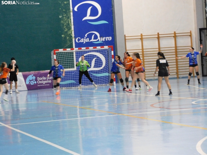 En im&aacute;genes: Las promesas del balonmano nacional se dan cita en &Aacute;greda