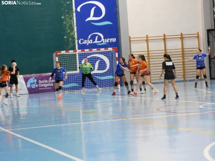 En im&aacute;genes: Las promesas del balonmano nacional se dan cita en &Aacute;greda