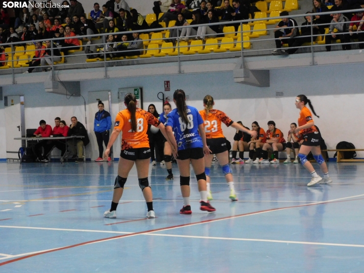En im&aacute;genes: Las promesas del balonmano nacional se dan cita en &Aacute;greda