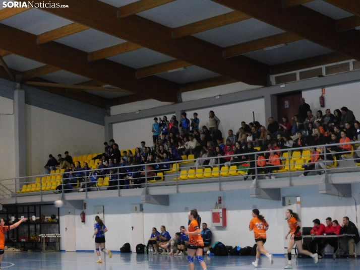 En im&aacute;genes: Las promesas del balonmano nacional se dan cita en &Aacute;greda