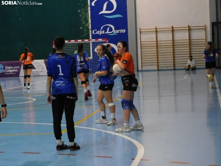 En im&aacute;genes: Las promesas del balonmano nacional se dan cita en &Aacute;greda