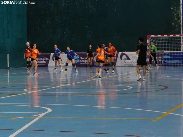 En im&aacute;genes: Las promesas del balonmano nacional se dan cita en &Aacute;greda